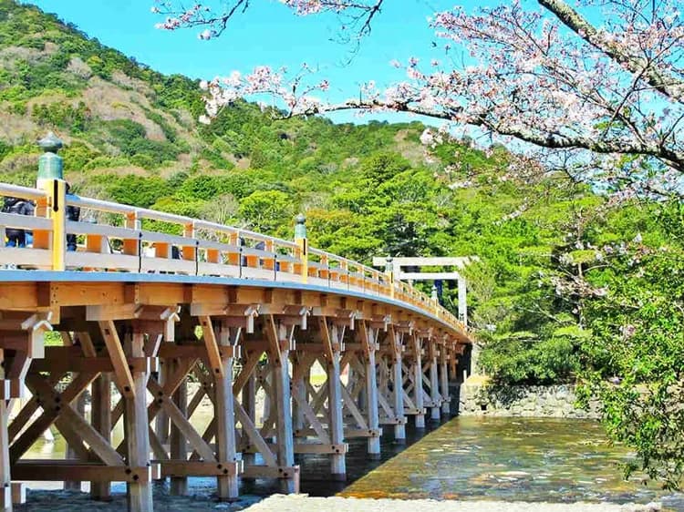 伊勢神宮(日本心靈的聖地)