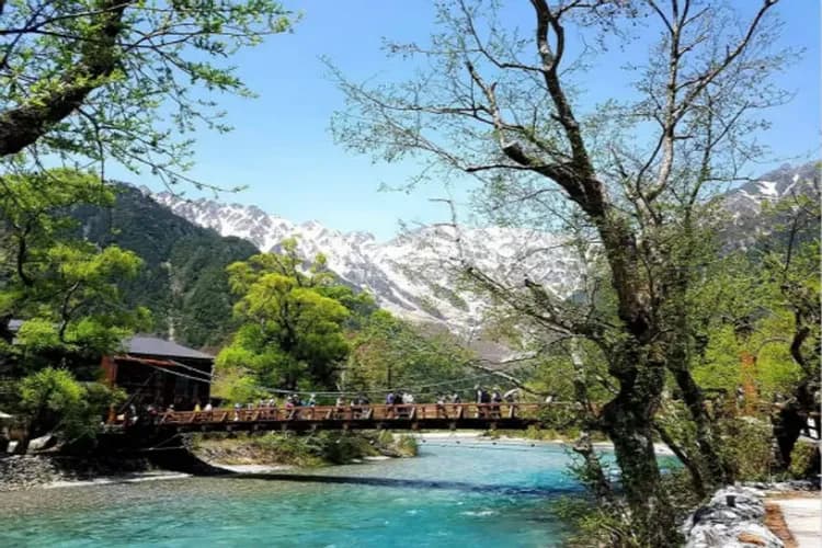 上高地～大正池、河童橋