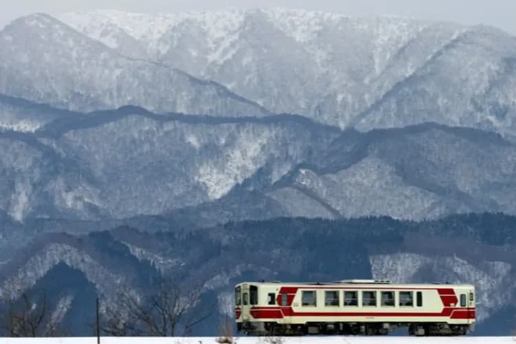 秋田內陸縱貫鐵道