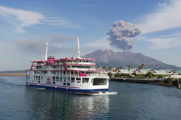 櫻島渡輪鹿兒島市船舶局總務課提供-櫻島渡輪(約15分鐘)