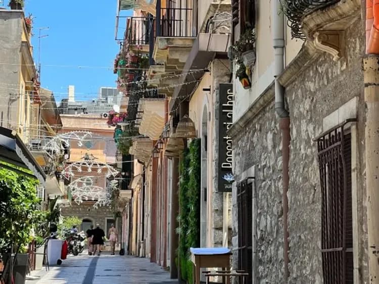 西西里島的天空之城