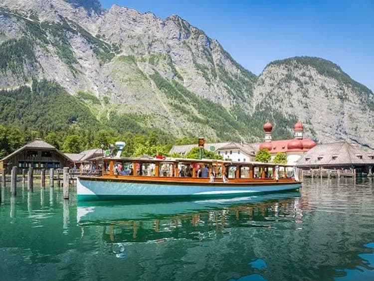 【歐洲日送100歐元】奧捷童話小鎮、三晚布拉格、伏爾他瓦河遊船、最美世界遺產10日