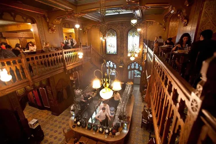 布加勒斯特-Caru cu bere-Caru cu bere