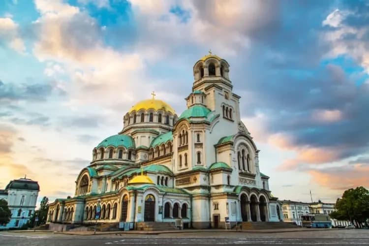 探索巴爾幹～保加利亞玫瑰、羅馬尼亞城堡、里拉修道院、兩晚五星飯店11日-8