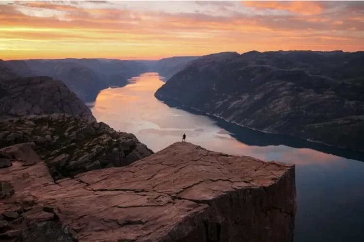 聖壇岩佈道石-特別企劃