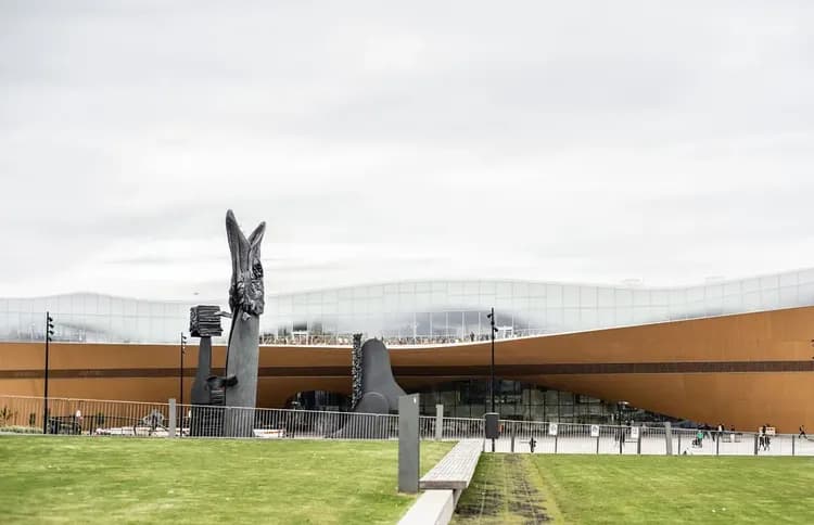 【限GO北歐四國、限量加價商務艙】挪威三峽灣、縮影高山火車、波羅的海遊輪、峽灣區景觀房12日-13