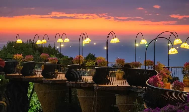 The Peak山頂景觀餐廳(含飲料乙杯)