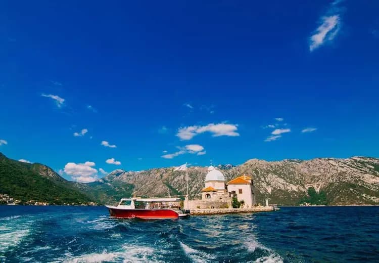 黑山景點佩拉斯特雙島遊船