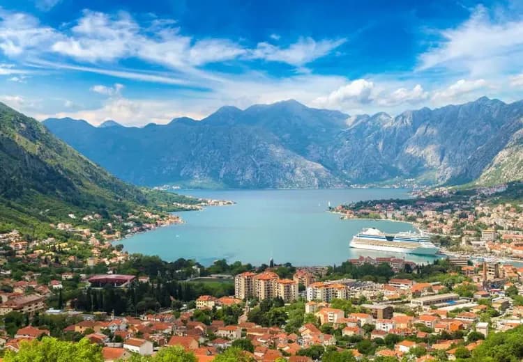 蒙地內哥羅柯托峽灣