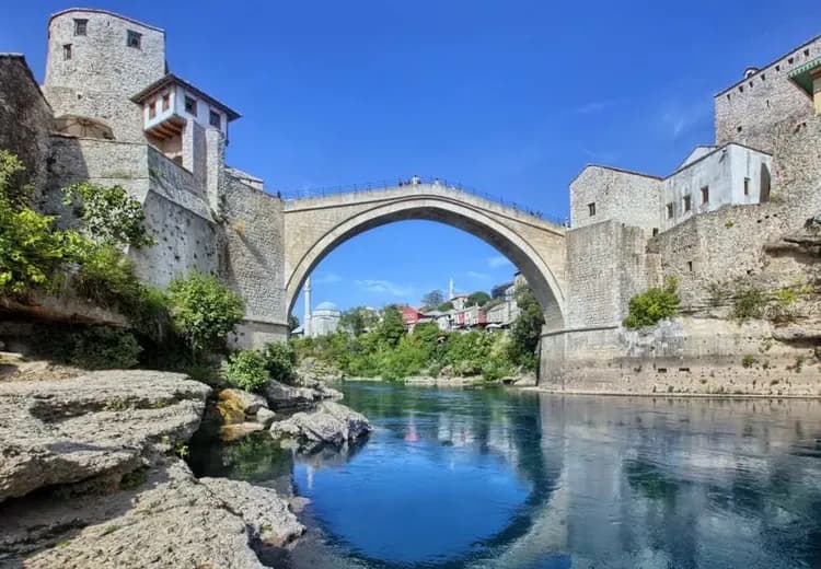 波士尼亞景點莫斯塔爾古橋