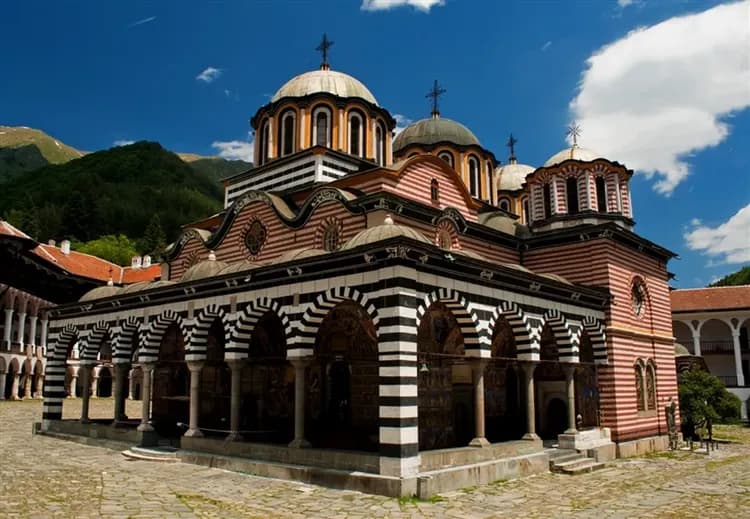 玩樂369｜經典巴爾幹5國13日｜希臘天空之城,崖上修道院,北馬其頓,科索沃,保加利亞,羅馬尼亞-12