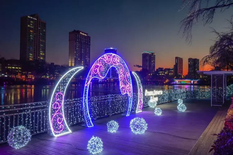 首爾石村湖燈節