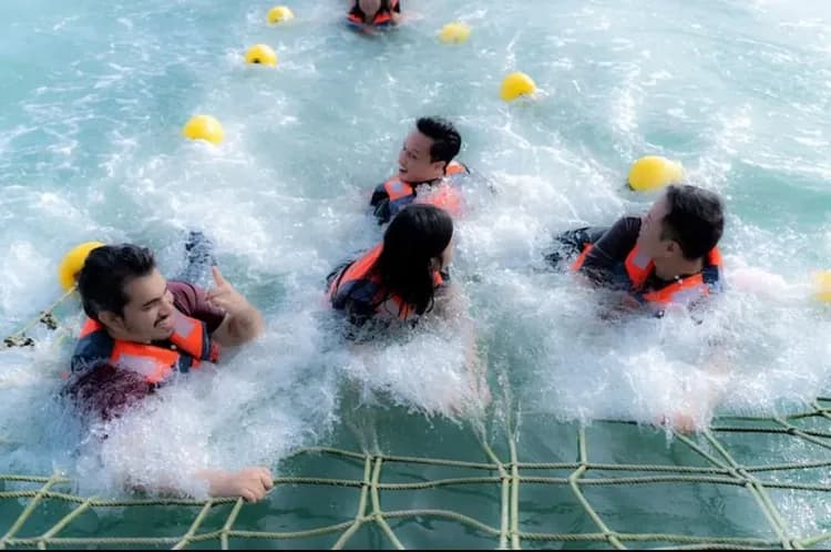 富樂島遊艇半日遊