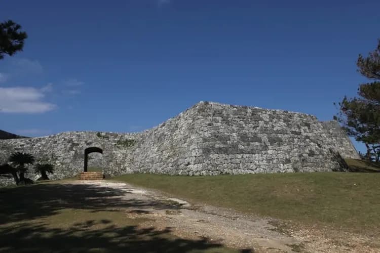 照片來源:沖繩觀光局官網-世界文化遺產《琉球王國城跡及相關遺產群》