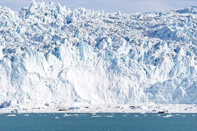 艾奇冰川(遊船)