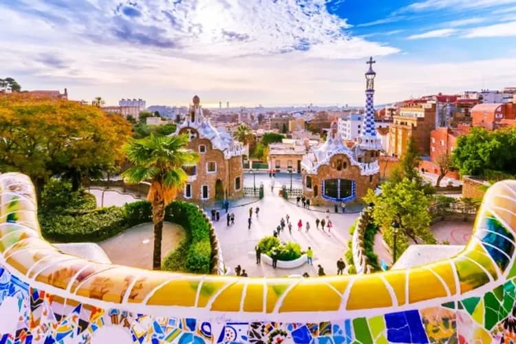 巴塞隆納 奎爾公園-巴塞隆納(高第建築巡禮)