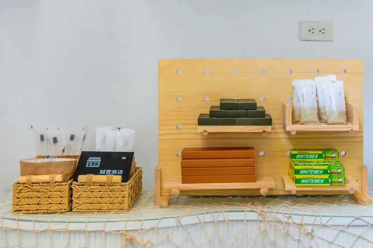 台南友愛有愛智能入住旅店-10