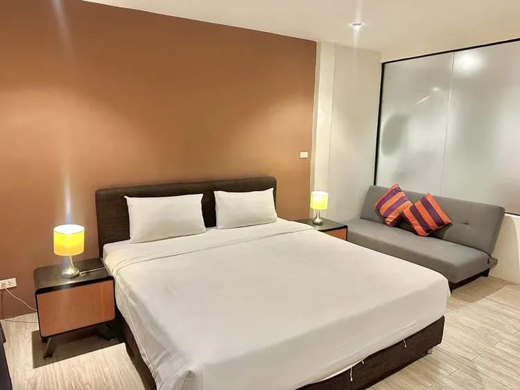 Studio F Sukhumvit-18