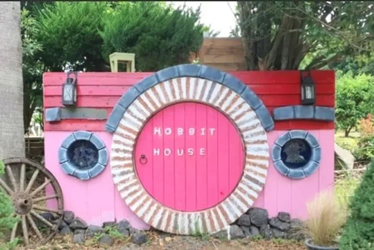 濟州賞櫻∣升等一晚五星藍鼎∣三姓穴賞櫻．山房山賞油菜花．秘境賞櫻．神話世界半日遊．探訪海女村．叢林咖啡廳．獨家特製醬蟹料理(一站購物彩妝)6日|高雄-7