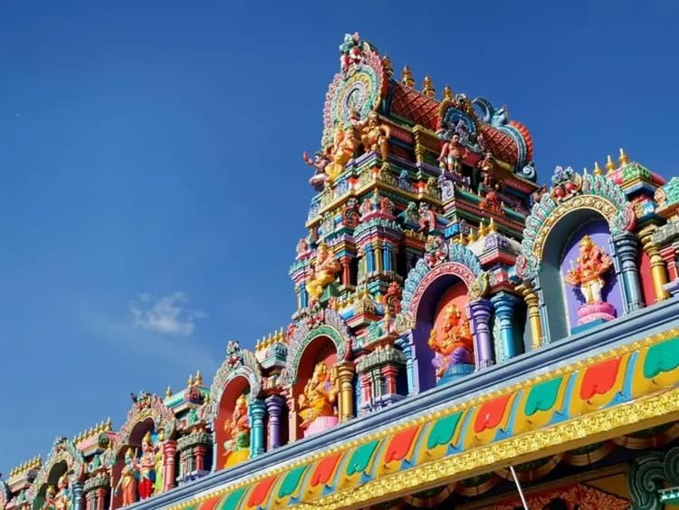 精選新馬雙國｜吉隆坡最大空中花園.麻六甲世界遺產.大紅花渡假村.新加坡濱海灣花園.金沙娛樂城.升級二晚五星酒店六日｜高雄出發-15