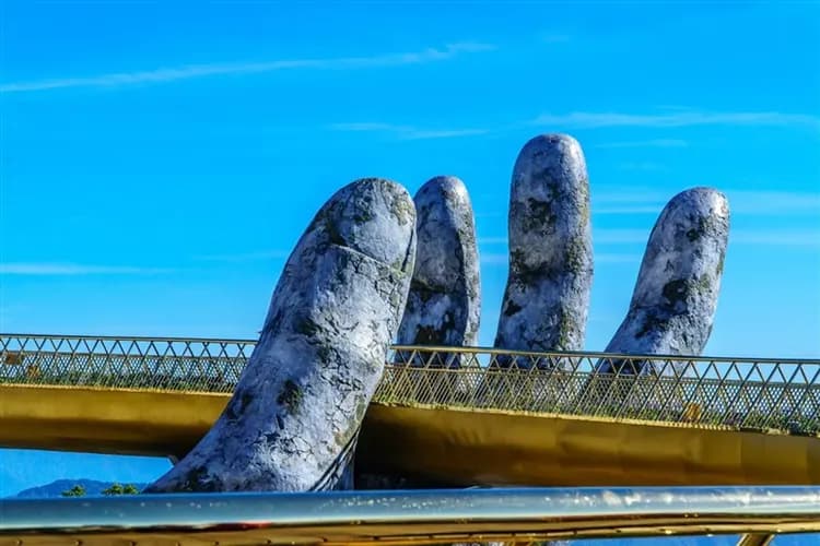 第2人折2000元.小資中越峴港|會安古城.巴拿山纜車.迦南島竹桶船體驗.愛情鎖橋.螃蟹泰國蝦.龍蝦吃到飽五日|含稅簽.台中出發-9