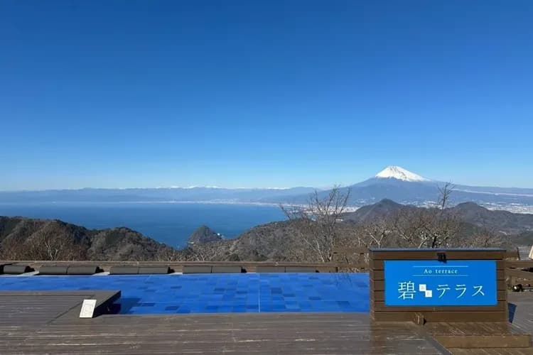 輕奢行│關東伊豆鐵道│豪華列車SAPHIR踴子號．三島天空步道．伊豆全景公園．神秘堂島天窗洞｜溫泉5日-8