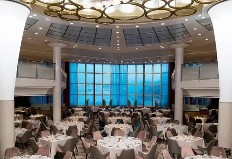 主餐廳-名人饗宴