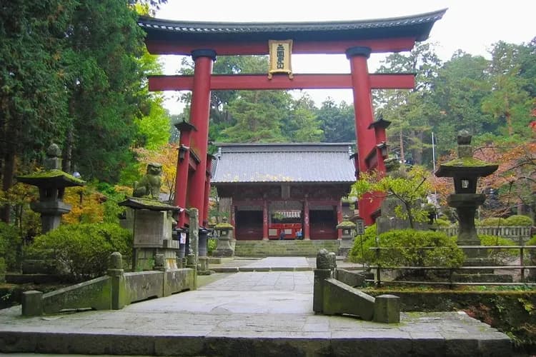 写真提供：やまなし観光推進機構-最美富士漫遊