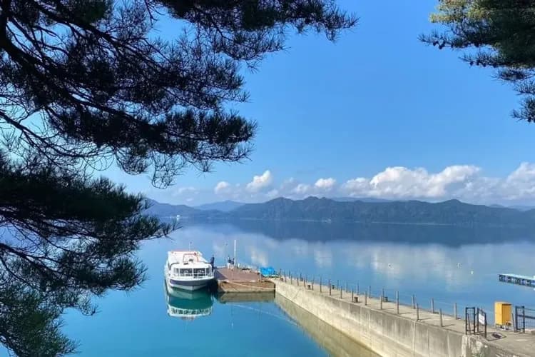 田澤湖(辰子傳說)、搭乘遊覽船