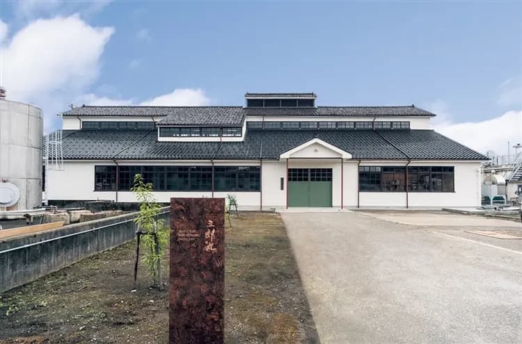 輕奢行｜北陸雪月花包車｜春日賞櫻四重奏．松本櫻城藝妓表演．保住櫻凜閣．匠人錫作微醺品酒．夢幻合掌屋．飛驒牛高空夜景美饌｜雙溫泉6日-13