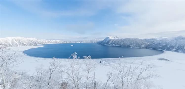 北海道旅遊｜冬季破冰船.然別湖冰上村.旭山動物園.浪漫小樽.層雲峽冰瀑祭.三大螃蟹六日｜三晚溫泉