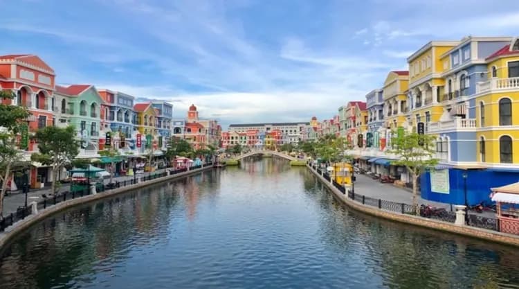 特選越南富國島｜野生動物園.珍珠奇幻樂園.威尼斯大世界.地中海小鎮.香島纜車水上樂園.永恆之吻愛情橋.無購物四日｜直飛免簽證.台中出發