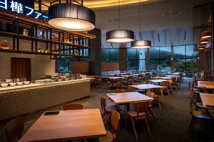 官方-白樺渡假池之平飯店