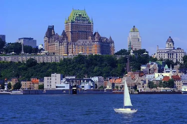 豪情美加東～八大名城漫遊、尼加拉大瀑布、白山森林公園、四大遊船體驗12日-11