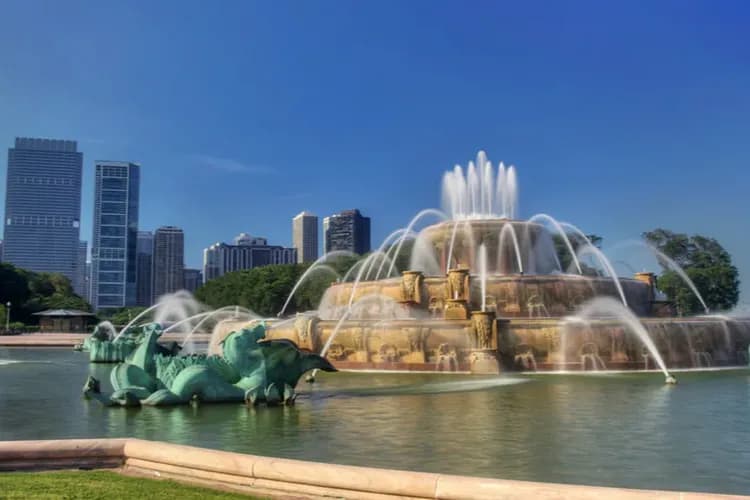 豪情美加東～八大名城漫遊、尼加拉大瀑布、白山森林公園、四大遊船體驗12日-8