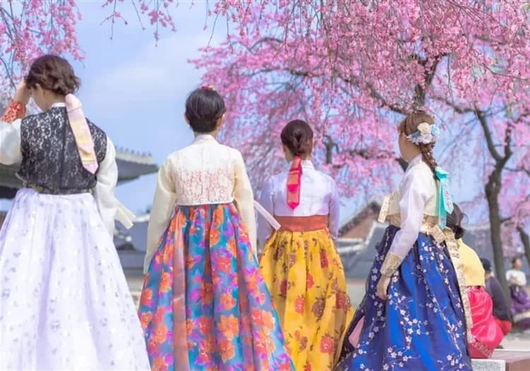 穿韓服遊景福宮