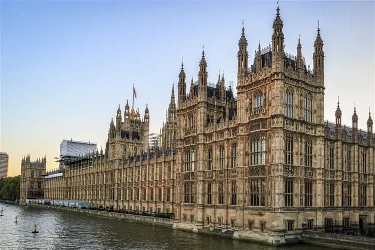 玩樂369｜旗艦英國｜蘇格蘭高地．約克霍格華玆古董火車．尼斯湖遊船．莊園飯店．倫敦五星．巨石陣13日(夏)-11