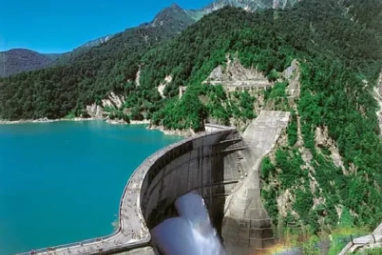 立山黑部阿爾卑斯山脈路線