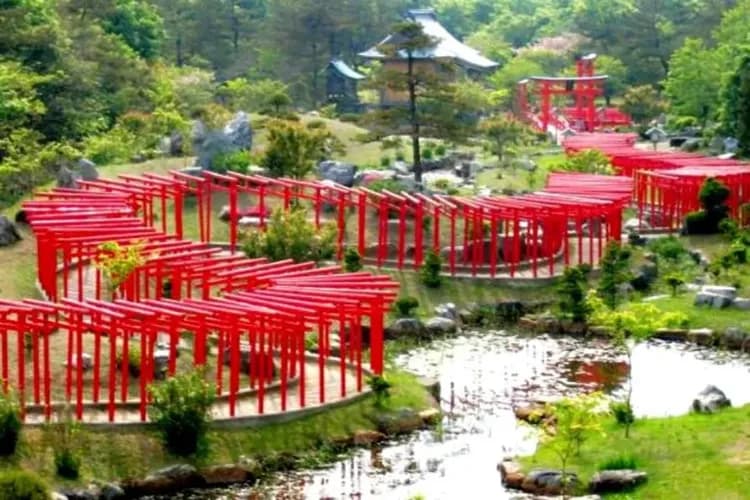 東北寵愛青森～奧入瀨輕健行、百岳八幡平高原、海景溫泉飯店、螃蟹御膳燒肉放題五日