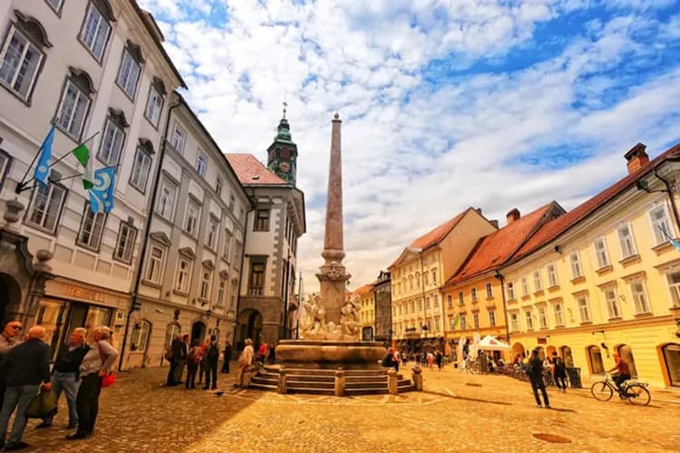 限GO奧斯克～最美雙湖區、莫札特故鄉、波斯托伊那鐘乳石洞、克羅埃西亞首都五星住宿八日