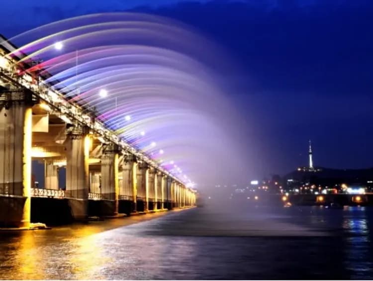 首爾清州樂翻天～愛寶樂園、夢幻玻璃屋、鐵道自行車、彩虹噴泉大橋五日