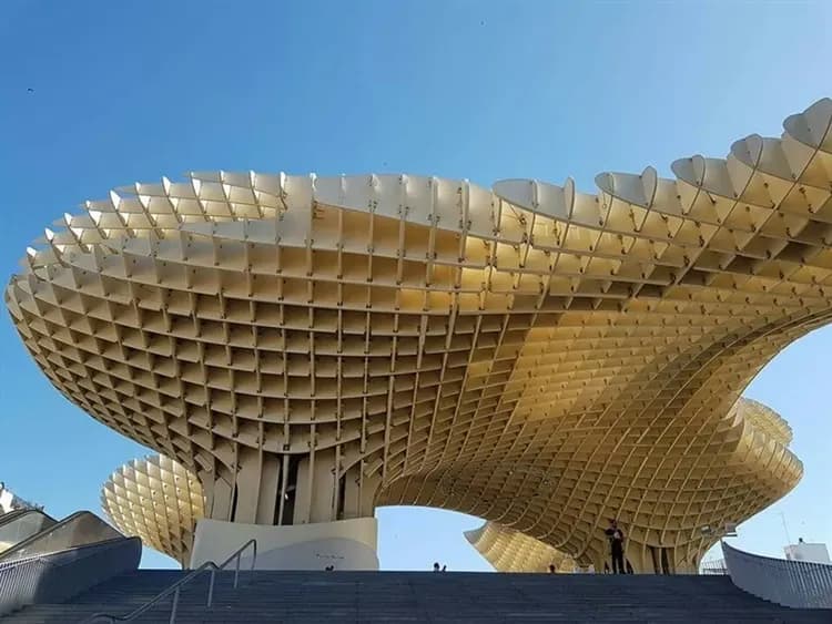 玩樂369│經典西班牙旅遊│七大世界遺產．三大高第建築．巨石鎮．懸崖山城．白色小鎮．二晚五星11日(雙點進出/中段搭機)-11