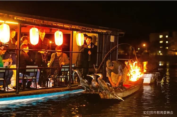 写真提供：日田市教育委員会/禁止轉載-三隈川鵜飼船(晚餐；每年5月下旬至10月限定體驗)