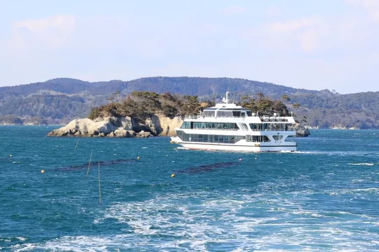 輕奢行│東北獨家浪漫只見SATONO觀光列車│櫻花百選烏帽子山公園&福島會津若松城．日本三景松島．宮城威士忌蒸餾所．星野溫泉5日-17