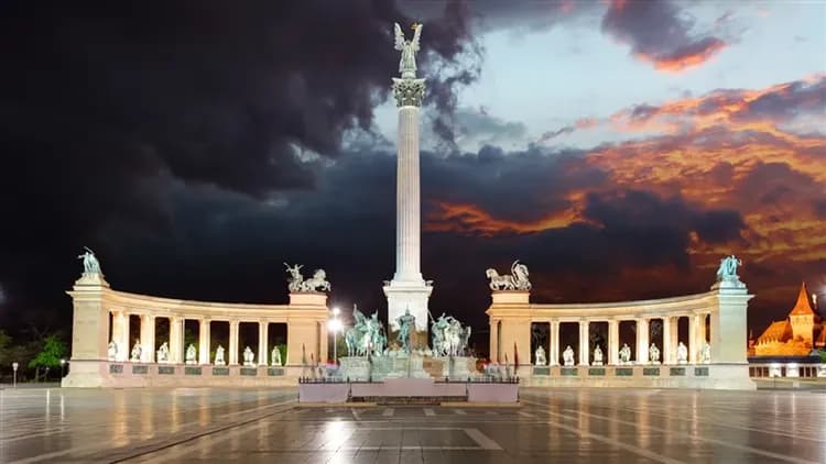 春遊折3千｜東歐12日｜奧匈克斯捷,必去十六湖,絕美哈修塔特,浪漫布雷德湖,巴拉頓湖,布達佩斯,維也納-7