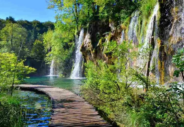克羅埃西亞景點歐洲最美國家公園十六湖國家公園木棧道