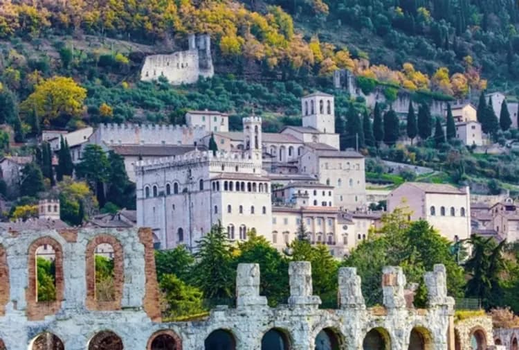 古比奧,Gubbio,Umbria,義大利旅遊