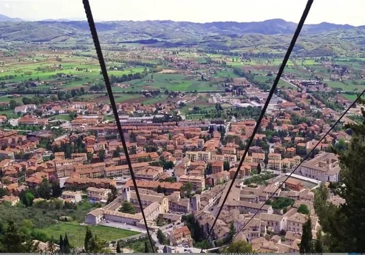 gubbio,鳥籠纜車