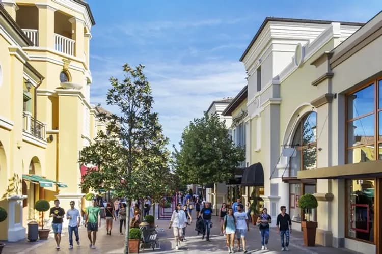 好運發發發│特選義大利│羅馬自由時光,浪漫天空之城,水鄉威尼斯,文藝翡冷翠,山城西恩納,大學城佩魯賈,中世紀花都,時尚米蘭10日-6