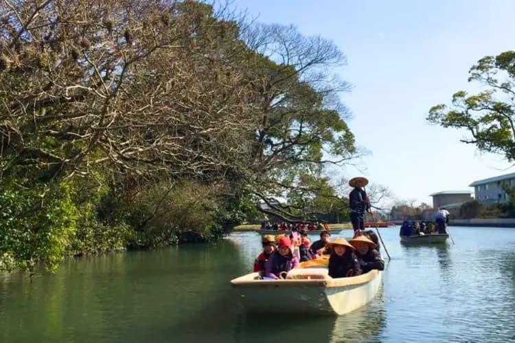 柳川扁舟遊船(約30分鐘)